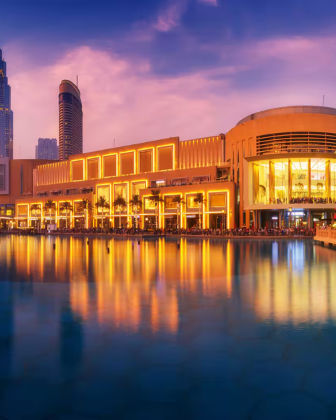 Dubai Mall has officially switched to a paid parking system, working with toll gate supplier Salik.