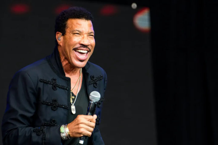 The renowned Lionel Richie will play for one night only at Atlantis The Palm on December 31, 2024.​